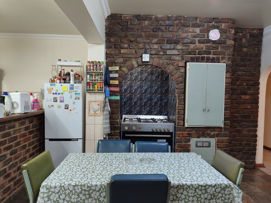 4 Bedroom Property for Sale in Meiringspark North West